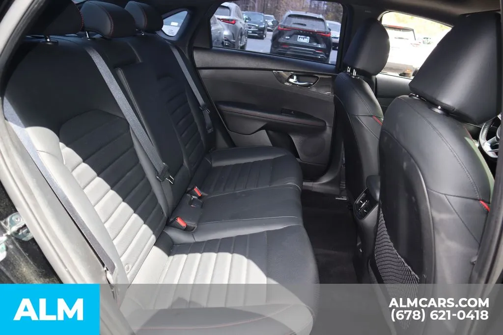Kia Forte photo 18