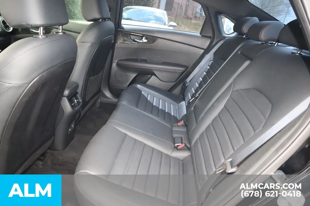 Kia Forte photo 16