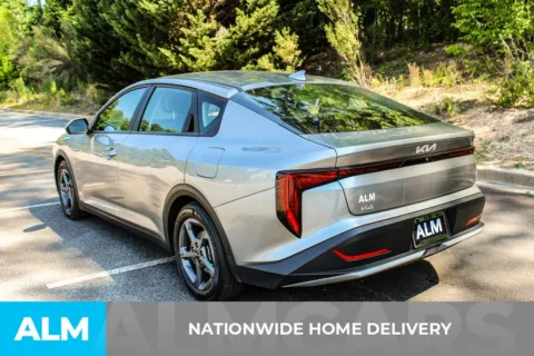 More photos of 2025 Kia K4 LXS at ALM Gwinnett, GA