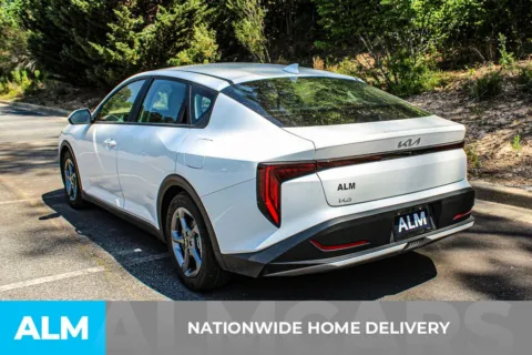 More photos of 2025 Kia K4 LXS at ALM Gwinnett, GA