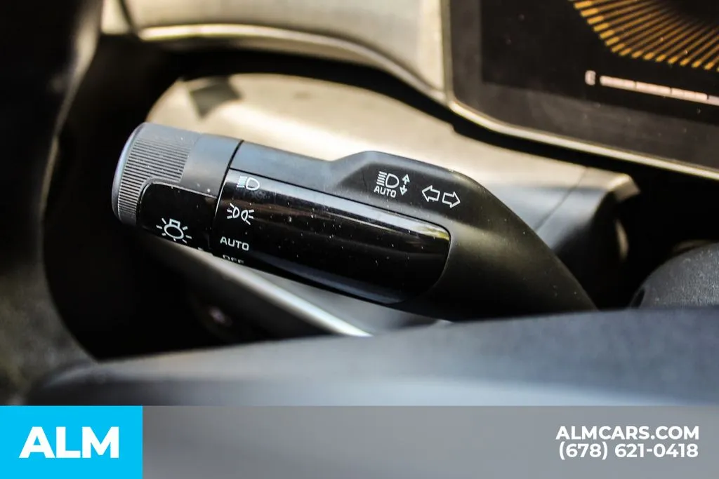 2025 Kia K4 LXS - Photo 29