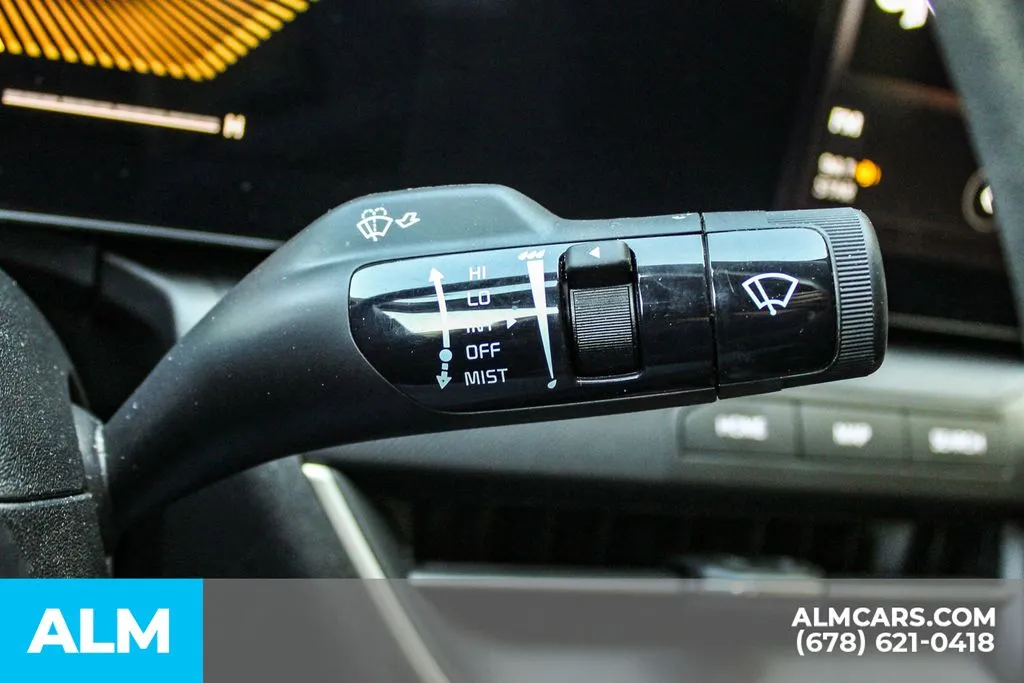 2025 Kia K4 LXS - Photo 30