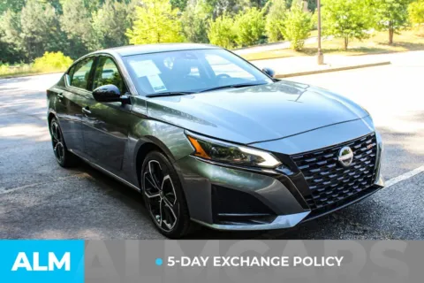 More photos of 2025 Nissan Altima 2.5 SR at ALM Gwinnett, GA