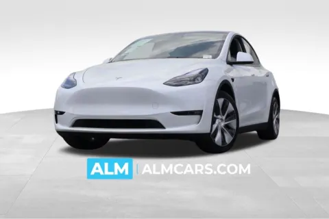 White 2024 Tesla Model Y Long Range for sale in Duluth, GA