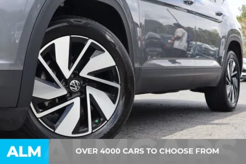 Another view of 2025 Volkswagen Atlas 2.0T SE w/Technology for sale in Duluth, GA at ALM Gwinnett