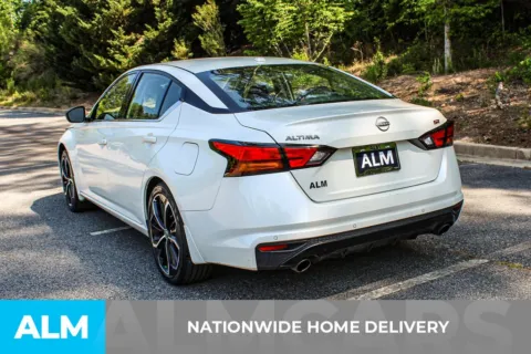 More photos of 2025 Nissan Altima 2.5 SR at ALM Gwinnett, GA