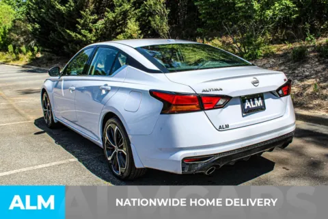 More photos of 2025 Nissan Altima 2.5 SR at ALM Gwinnett, GA