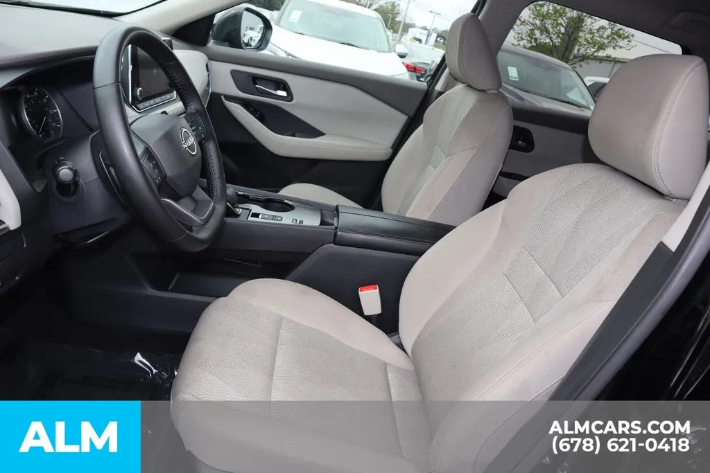 Nissan Rogue photo 10