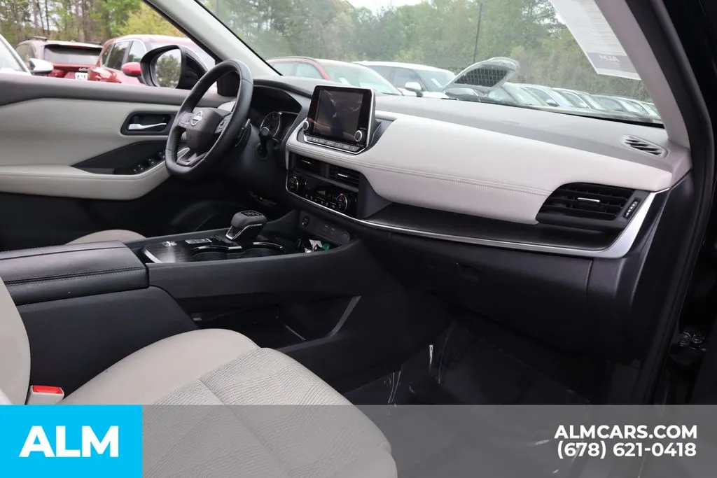 Nissan Rogue photo 27