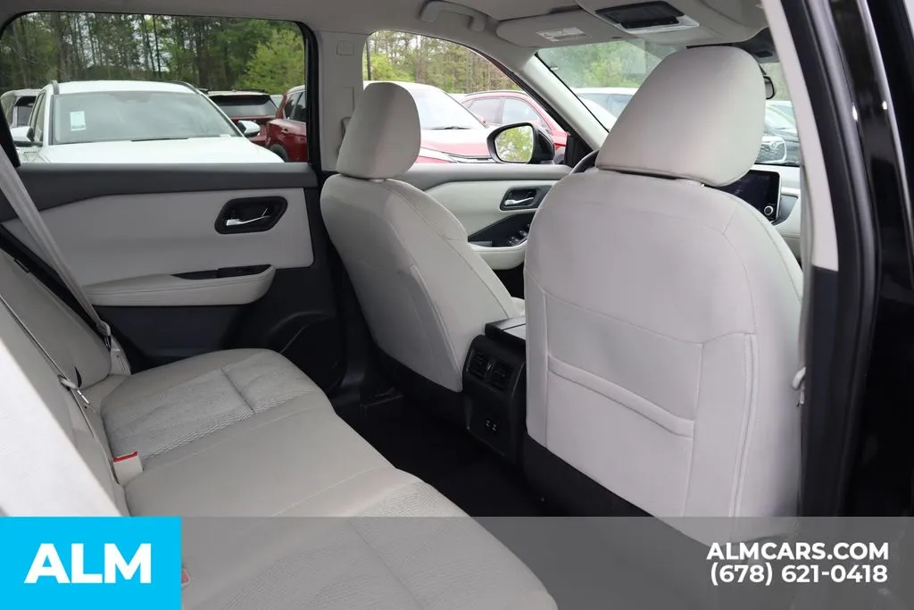 Nissan Rogue photo 23