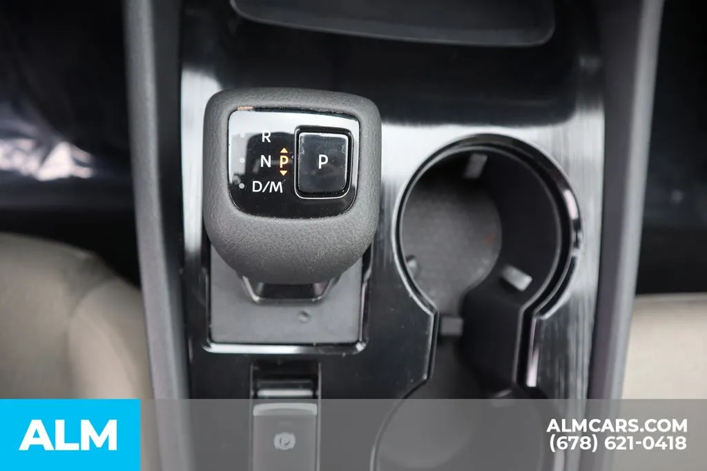 Nissan Rogue photo 32