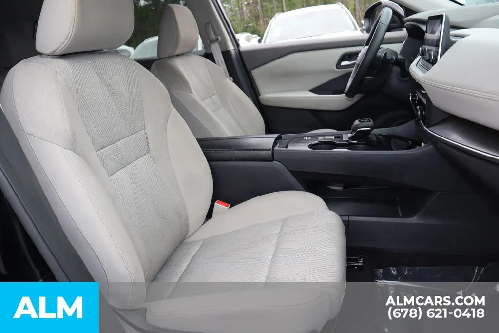 Nissan Rogue photo 28