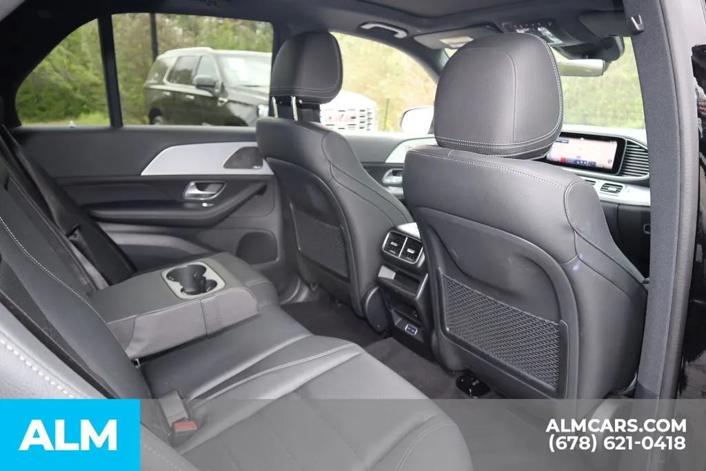 Mercedes-Benz GLE photo 26