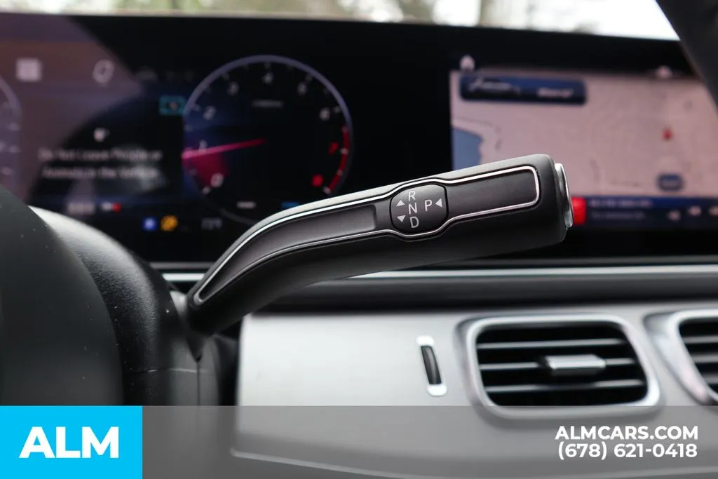 Mercedes-Benz GLE photo 32