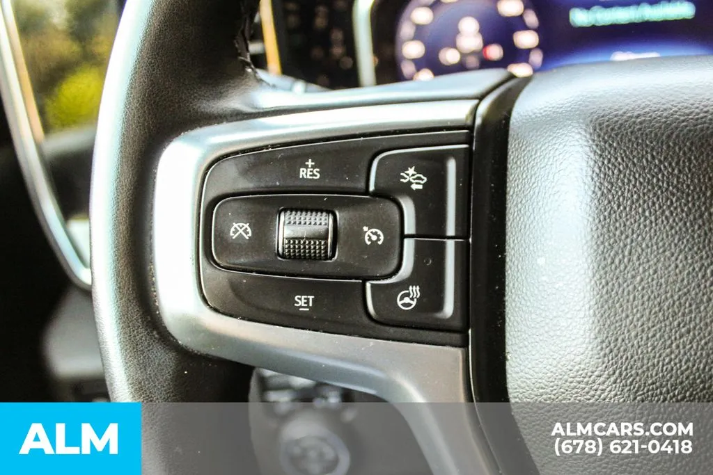 Chevrolet Silverado 2500 HD photo 24