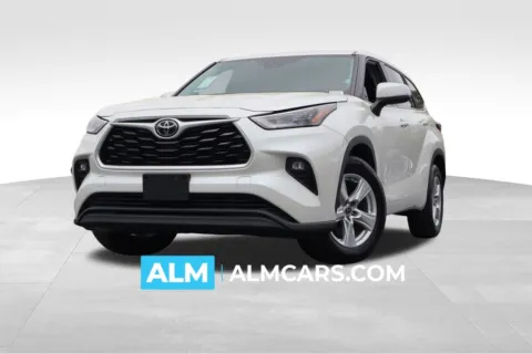 White 2020 Toyota Highlander LE for sale in Duluth, GA