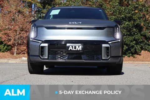 More photos of 2024 Kia EV9 GT-Line at ALM Gwinnett, GA