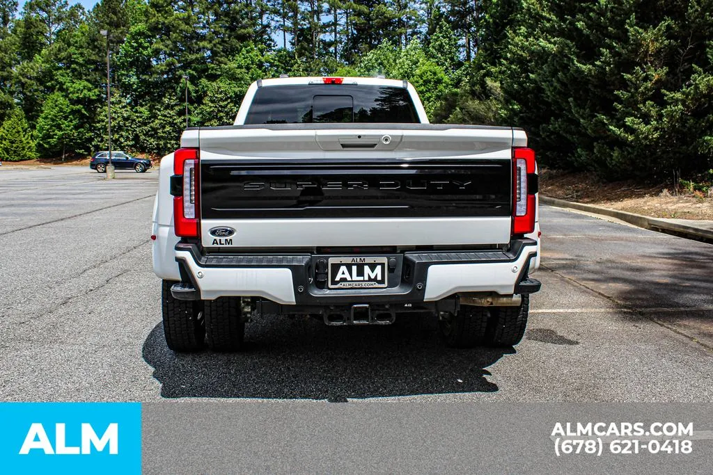 Ford F-450SD photo 10