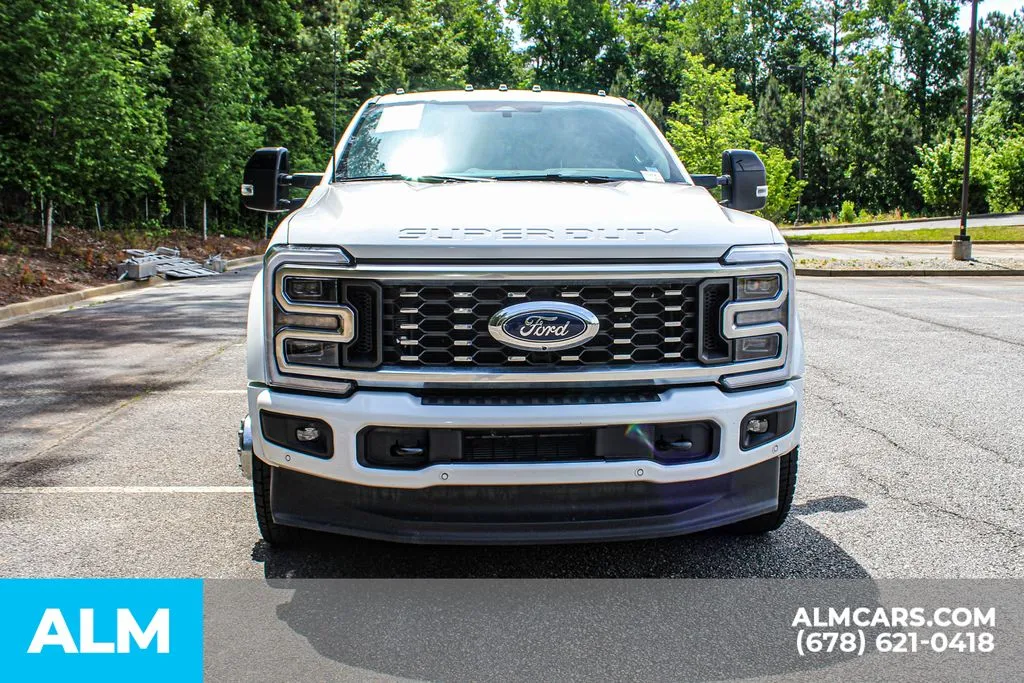 Ford F-450SD photo 9