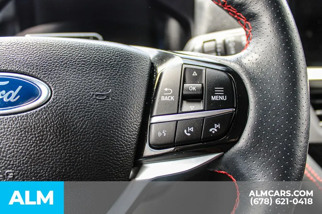 Ford Explorer photo 28