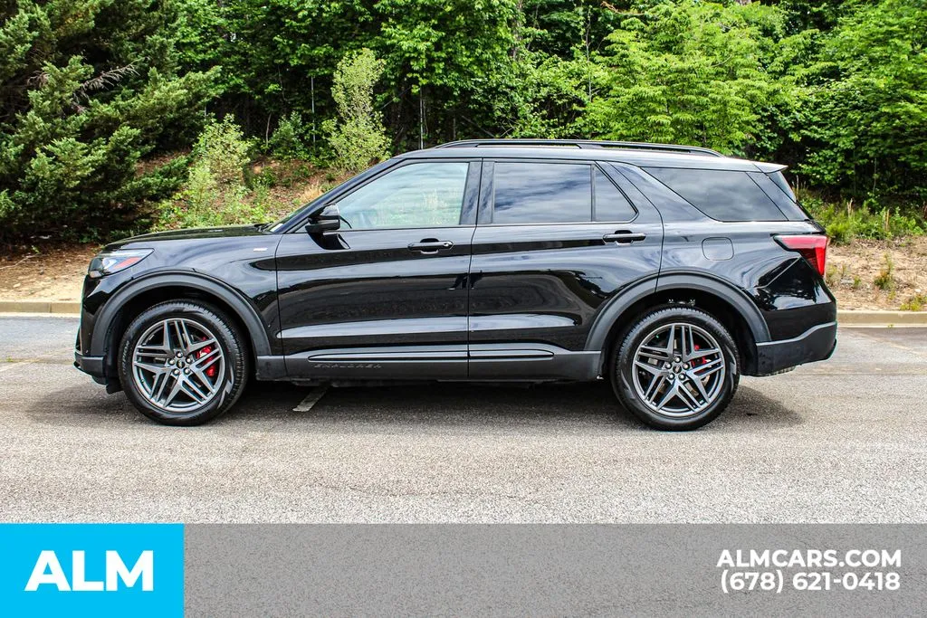 Ford Explorer photo 6