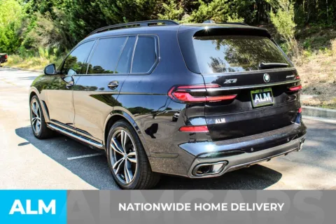 More photos of 2023 BMW X7 xDrive40i at ALM Gwinnett, GA