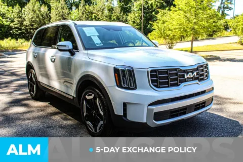 More photos of 2025 Kia Telluride S at ALM Gwinnett, GA