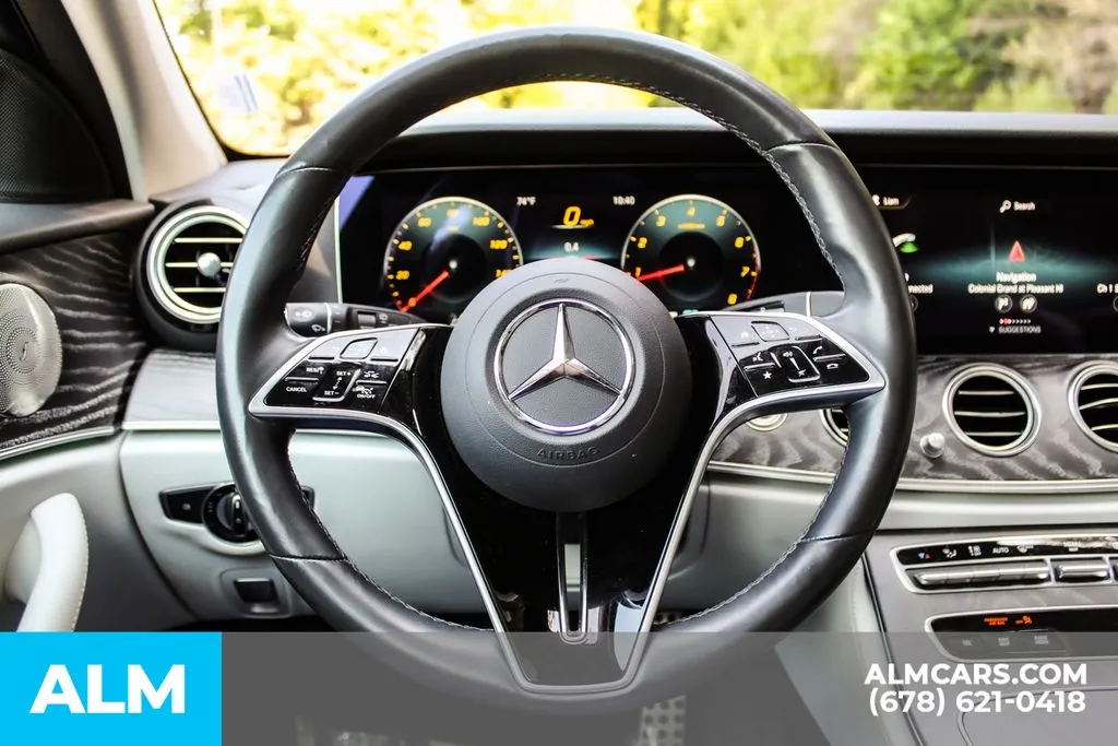 Mercedes-Benz E-Class photo 23