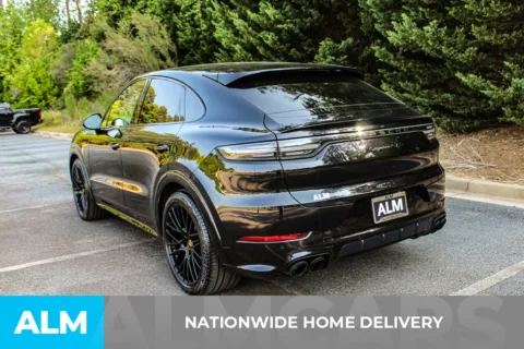 More photos of 2022 Porsche Cayenne Coupe GTS at ALM Gwinnett, GA