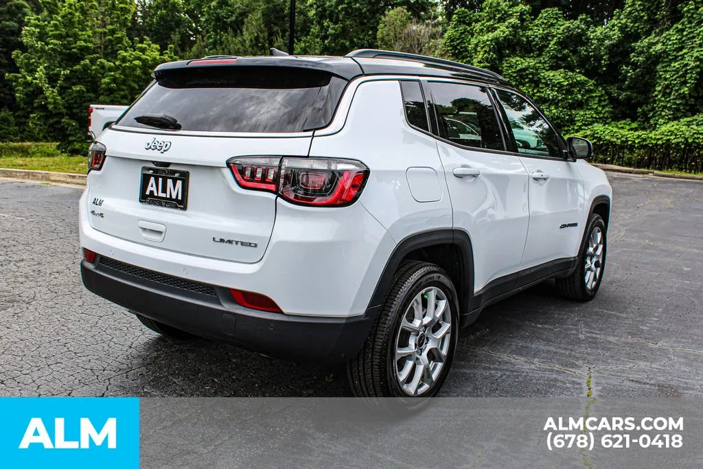 Jeep Compass photo 5