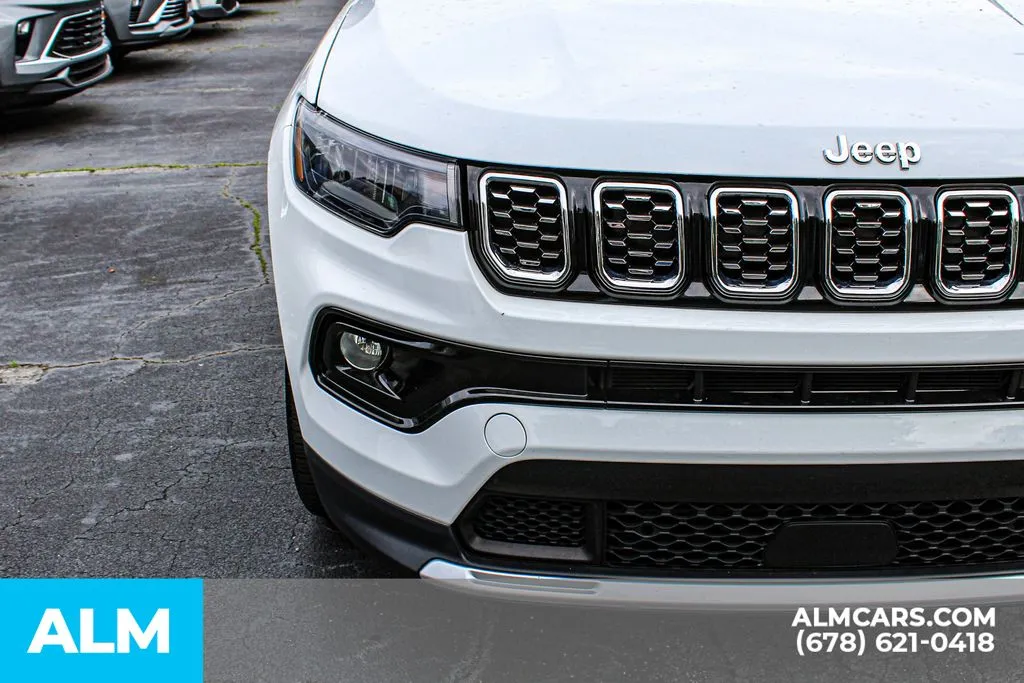 Jeep Compass photo 11