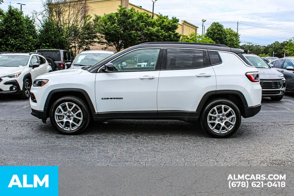 Jeep Compass photo 6