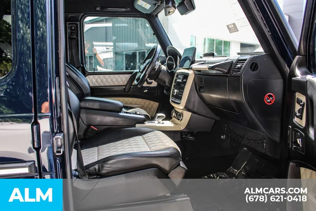 Mercedes-Benz G-Class photo 20