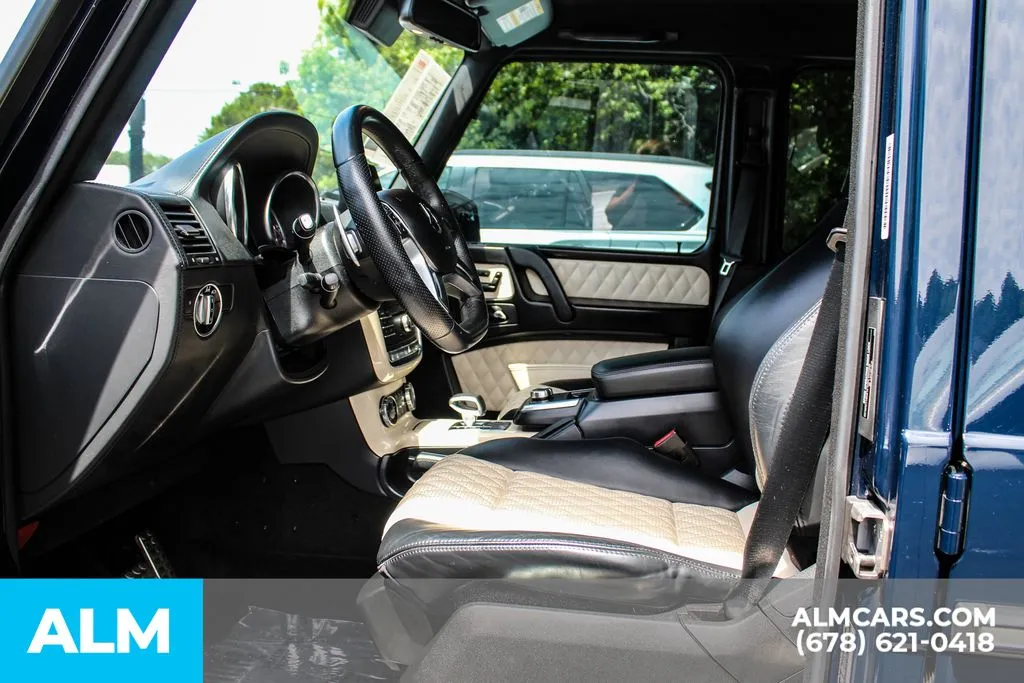 Mercedes-Benz G-Class photo 16