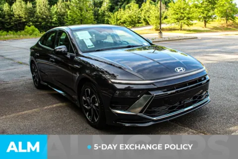 More photos of 2025 Hyundai Sonata SEL at ALM Gwinnett, GA