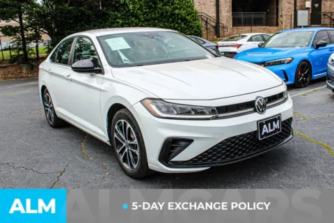 More photos of 2025 Volkswagen Jetta 1.5T Sport at ALM Gwinnett, GA