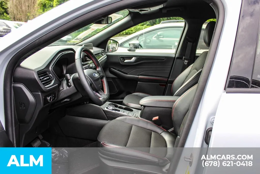 Ford Escape photo 16