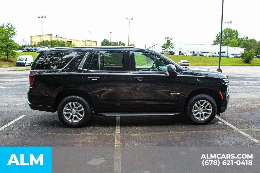 Chevrolet Tahoe photo 8
