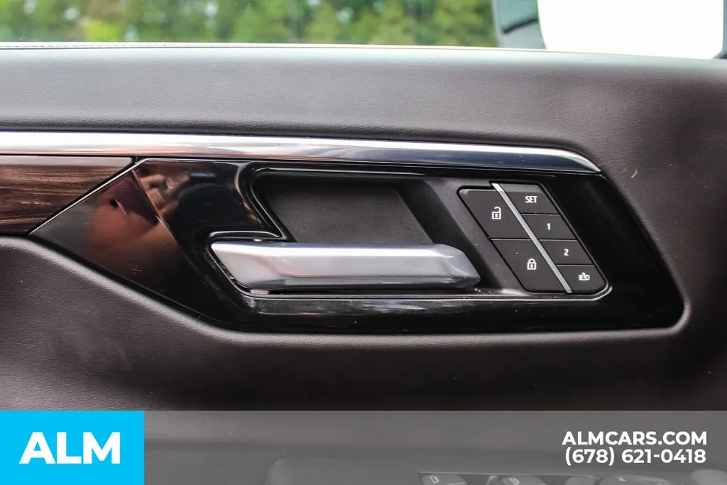 Chevrolet Tahoe photo 37