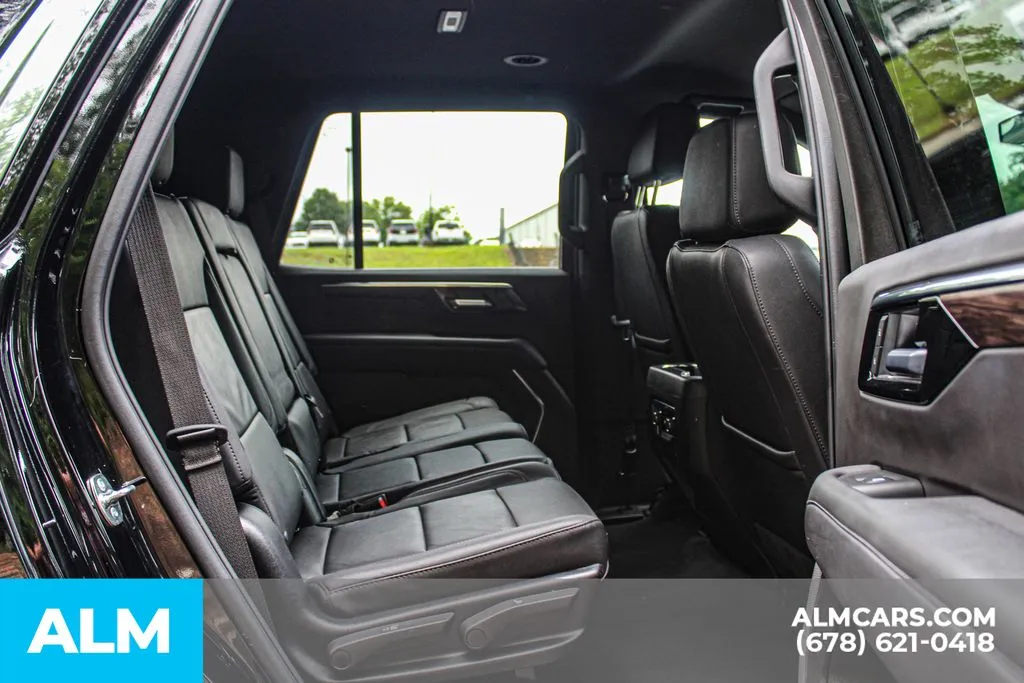 Chevrolet Tahoe photo 21