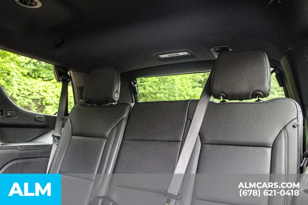 Chevrolet Tahoe photo 18