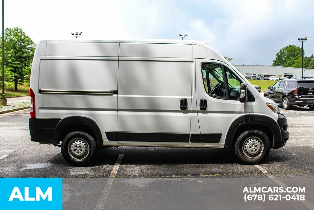 Ram ProMaster 2500 photo 8