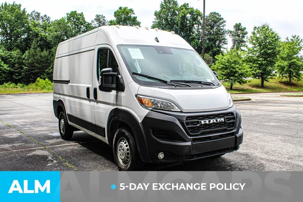 Ram ProMaster 2500 photo 3