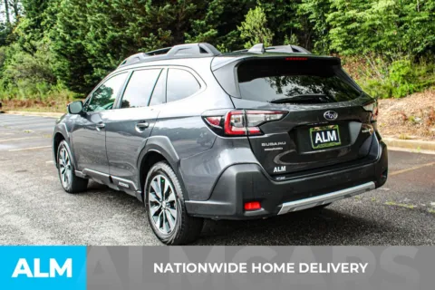 More photos of 2024 Subaru Outback Limited at ALM Gwinnett, GA