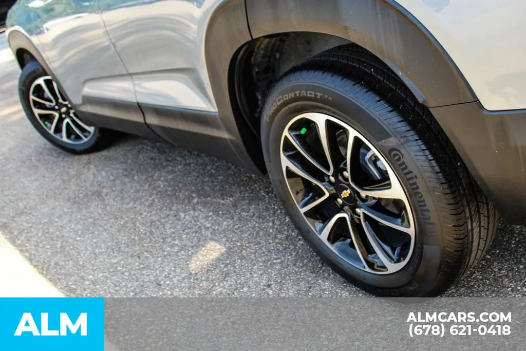 Chevrolet TrailBlazer photo 14