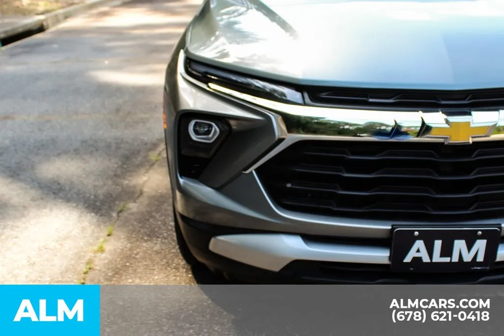 Chevrolet TrailBlazer photo 11