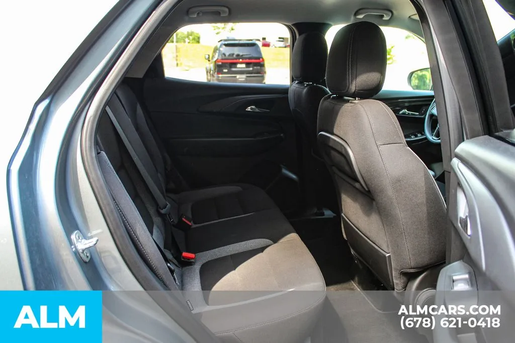 Chevrolet TrailBlazer photo 18