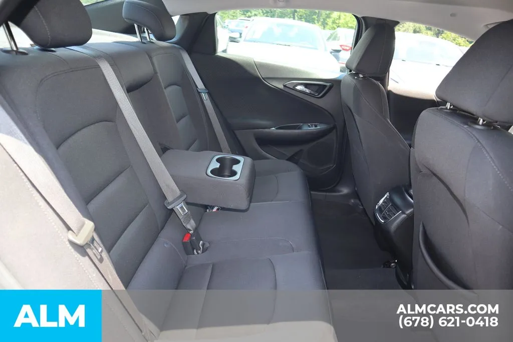 Chevrolet Malibu photo 20