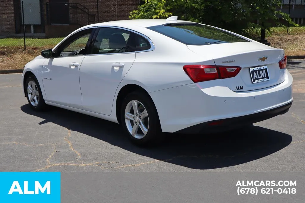 Chevrolet Malibu photo 8