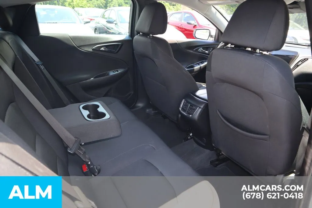 Chevrolet Malibu photo 21